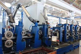 Roller Diameter φ18-φ32mm Steel Pipe Making Machine for High Frequency Power 150-250KW